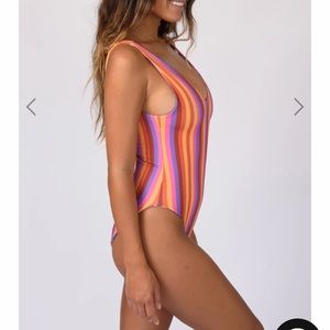NWT SKATIE REVERSIBLE SWIMSUIT